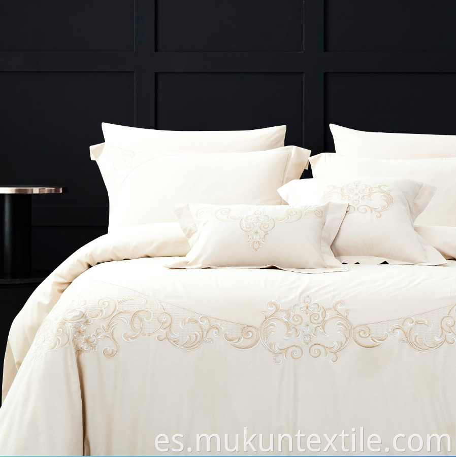  Cotton Embroidery Bedding Set